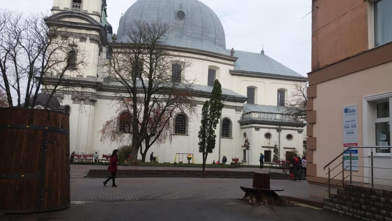 Central Studio Ternopil Exteriör bild